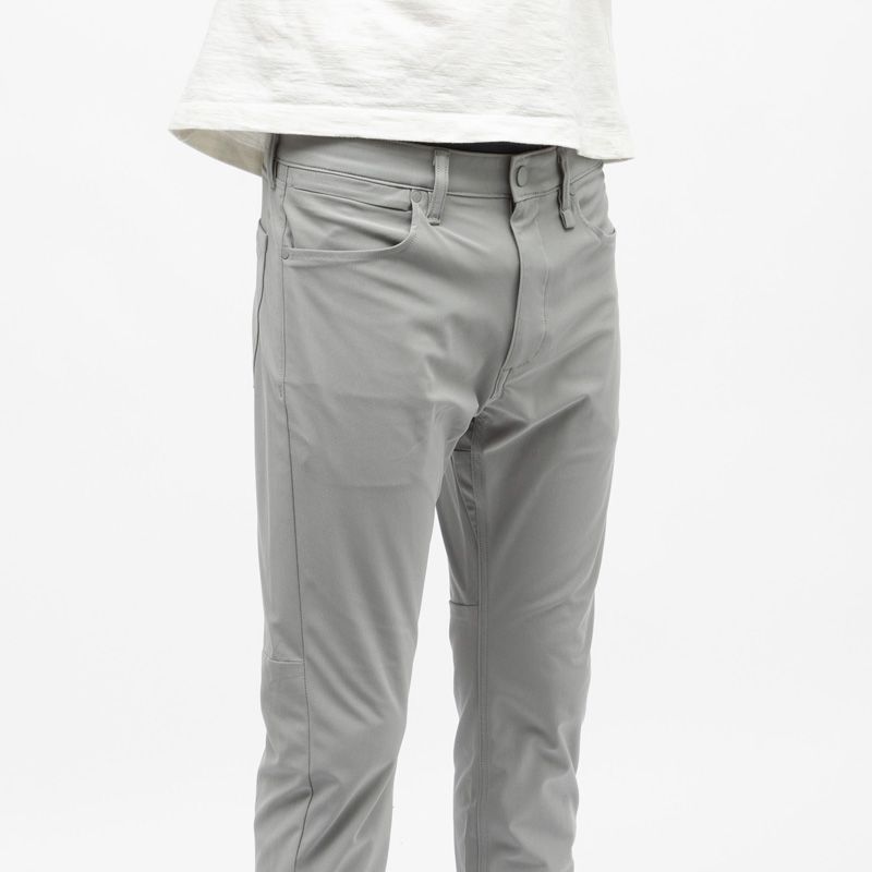 Men's DOCKERS Fitted 7/8 Cotton Canvas Trousers Grey