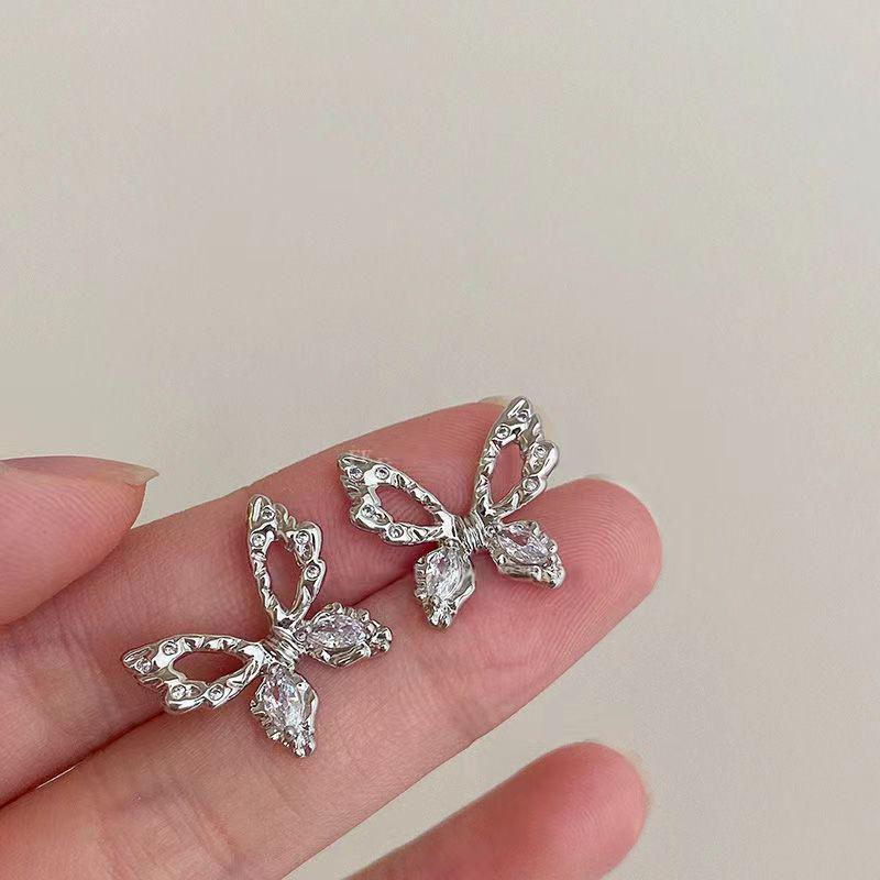 S925 Silver Needle Butterfly Stud Earrings - Elegant, Hollow Design for Women, Versatile & High-End Fashion Accessory бабочки