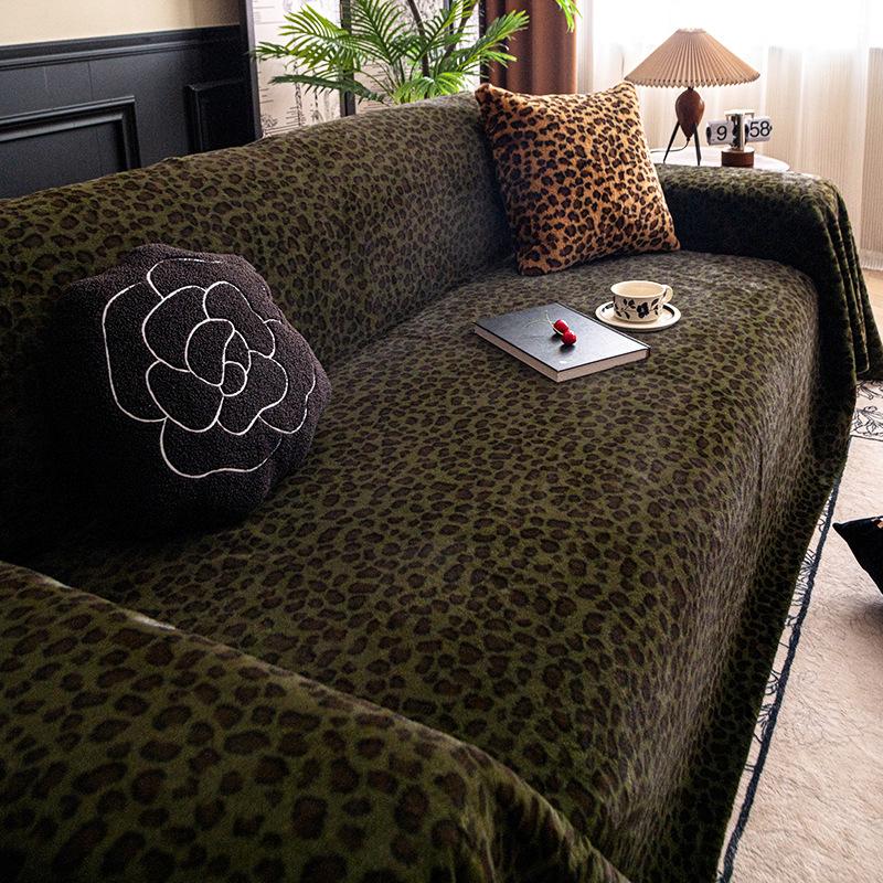 Winter thickened warm leopard print plush sofa seat cushion solid color sofa cover cloth sofa seat cushion living room