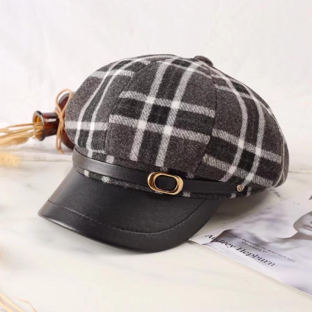 Women'S Breathable Polyester Spandex Beret - Japanese and Korean Style Knitted Newsboy Cap, Classic Plaid Design for Autumn and Winter