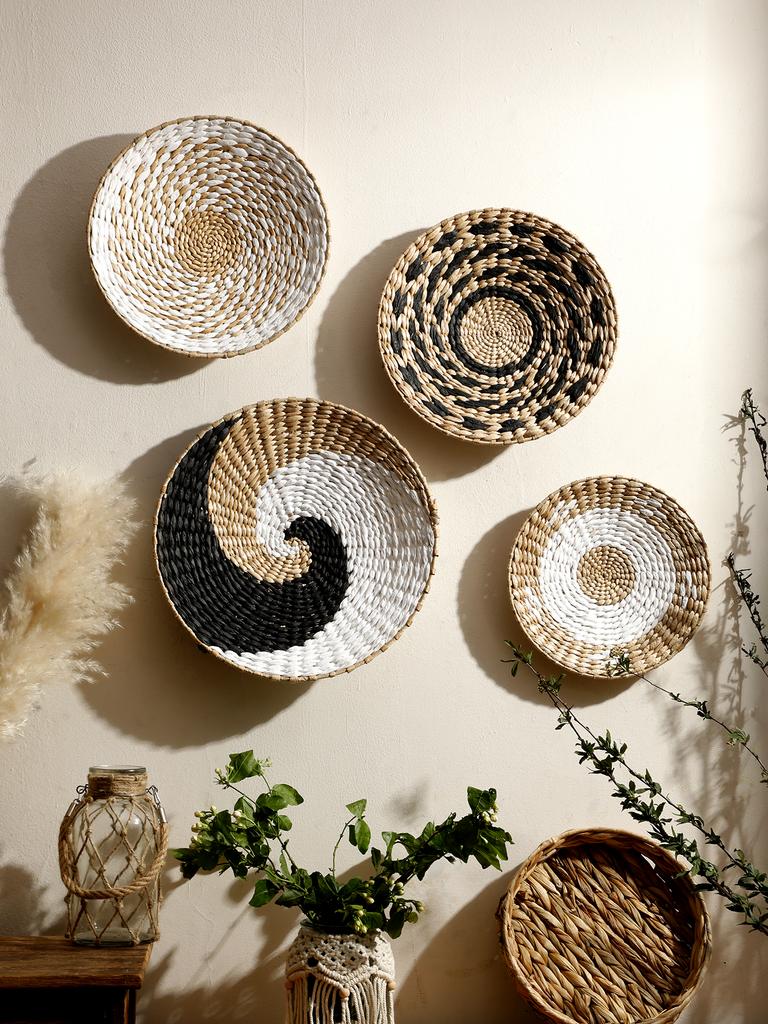 Seagrass Article Wall Basket Hanging Decor Handmade Boho Home Decoration Room Decors Aesthetic for Living Room Bedroom Ornament