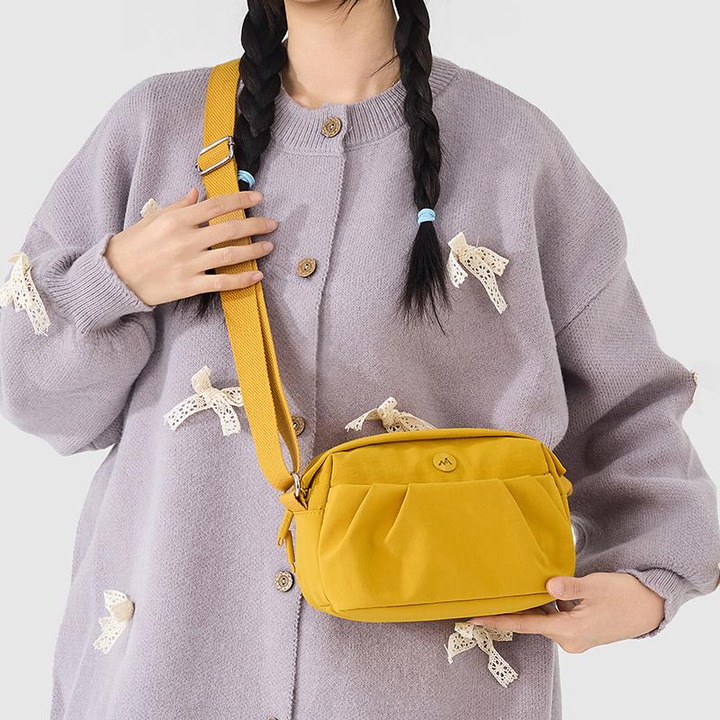 Leichte Nylon-Tasche Damen Schultertasche Crossbody-Tasche Mehrschichtige Handy-Tasche