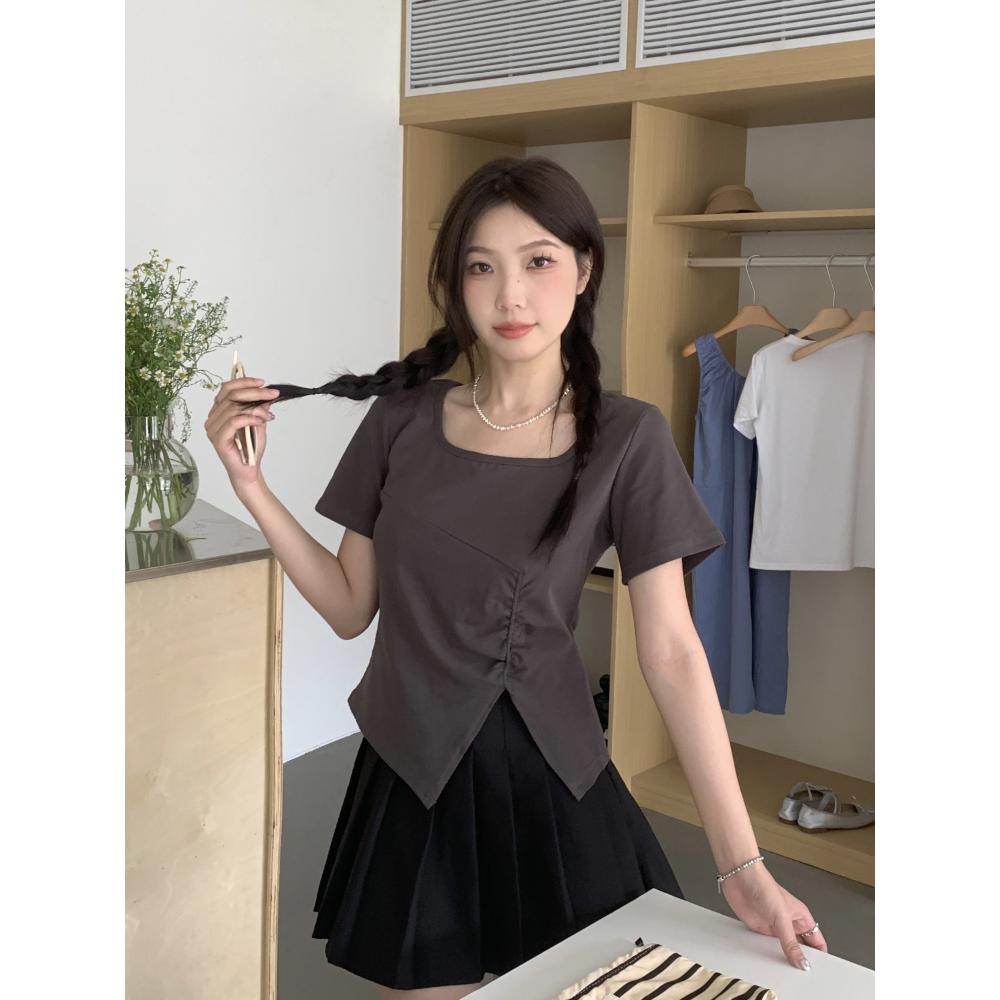 Irregular Square Collar Short-sleeved T-shirt for Women In Summer New Style for Flesh Covering and Short Shoulder Top