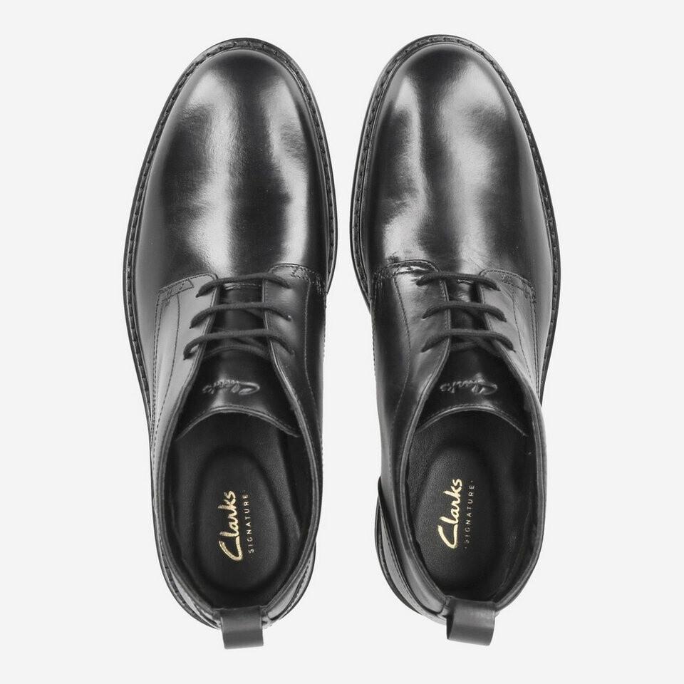 Clarks Aldwin Chukka Boots Black