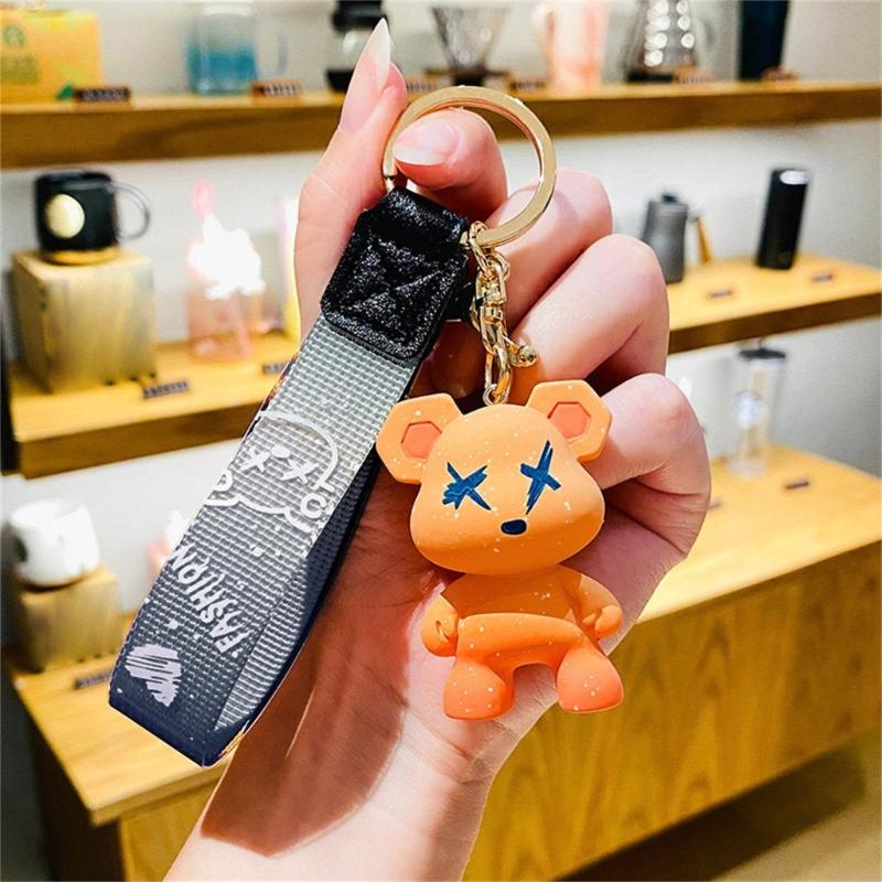 Unique Metal Keyring Color Changing Bear Resin Keychain Pendant for Couples and Friend