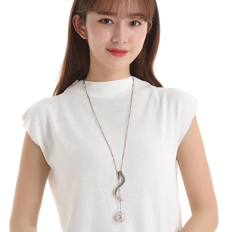 Elegant Alloy Pearl Sweater Necklace With Unique Geometric Design For Fashionable Women