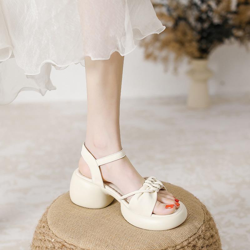 New thick-soled one-word sandals for women's summer wear comfortable high heels for women's thick heels