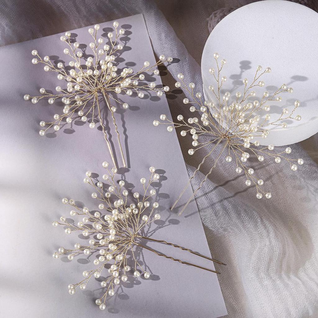 Pearl Flower Hairpin for Aesthetic Bridal Updos and Seaside Weddings