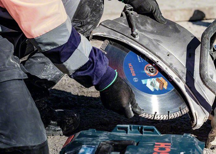 Disque à tronçonner diamanté multi matériaux expert bosch 125 mm - 2608900660
