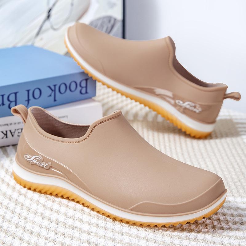 Fashion rain shoes women wear low tube waterproof shoes water boots four seasons rain boots short tube rubber shoes student export