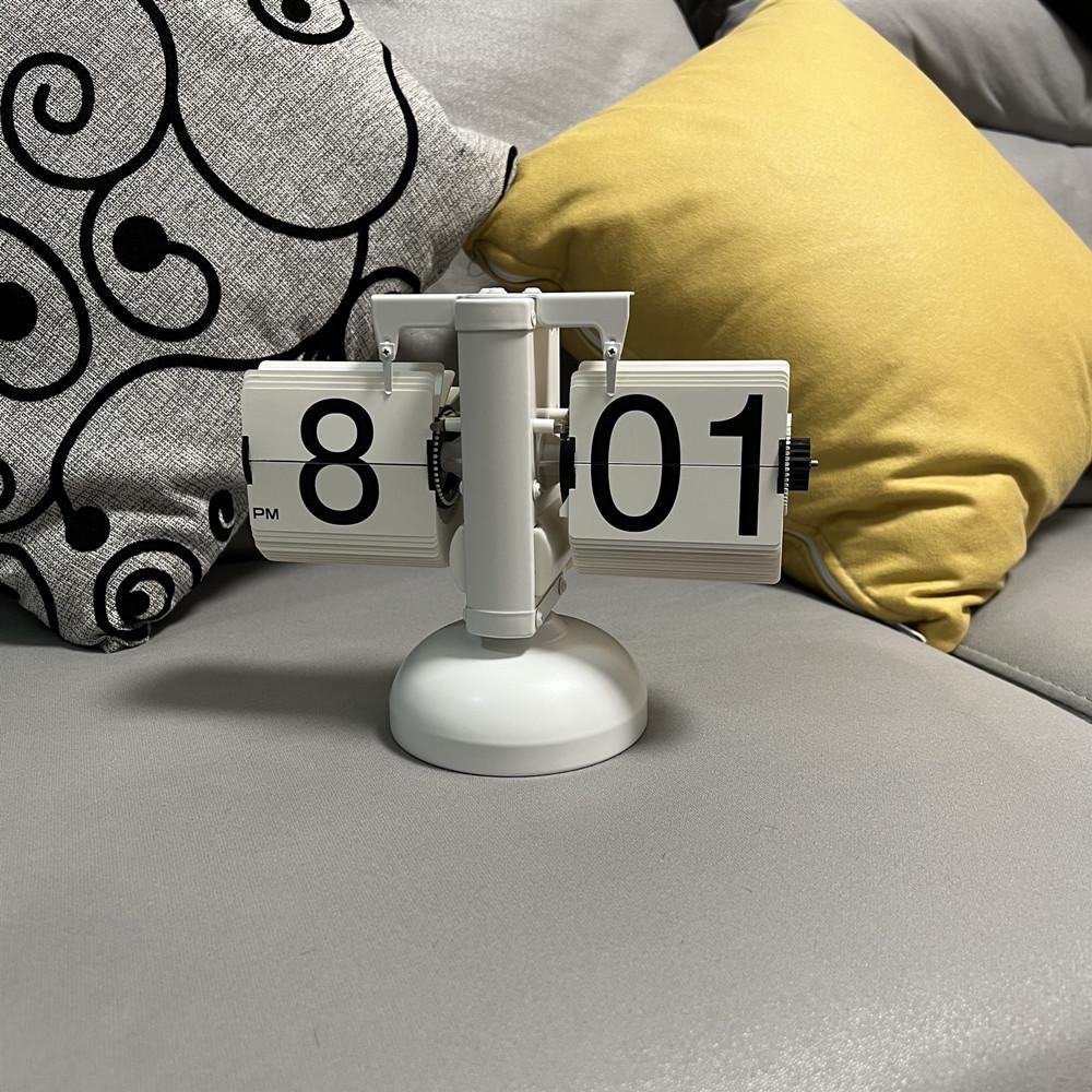 European Retro Flip Clock: Simple Desktop & Wall Design