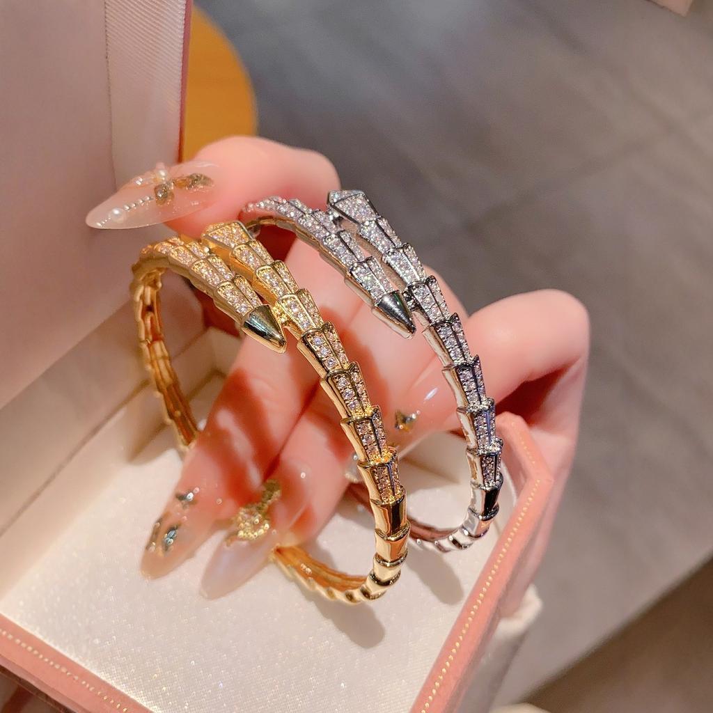 Neues trendiges Schlangenarmband High-End Voll-Diamant-Armband