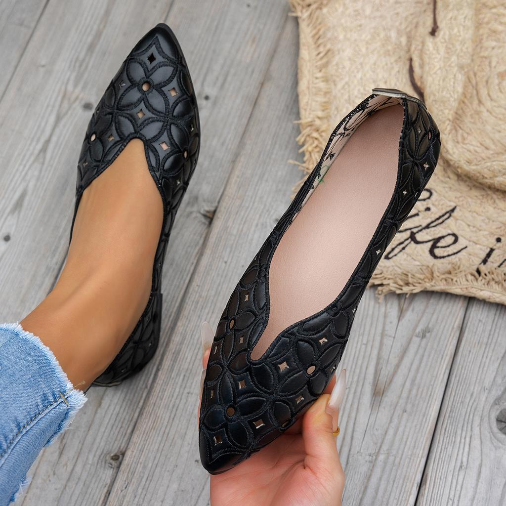 Summer Fashion Women Hollow Soft Bottom Casual Shoes Leisure Women's Ox Tendon Flats Breathable Sneakers