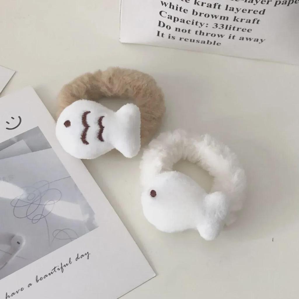 Entzückendes Plüsch-Fisch-Haargummi - Weiches & Fellartiges Haaraccessoire für Herbst/Winter