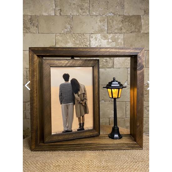

Handmade Wooden Rotating Frame New Street Lamp