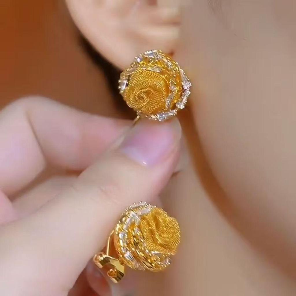 Gold Mesh Crystal Rose Ear Cuffs - Elegant High-End Versatile Women's Earrings.