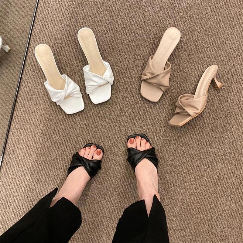 Net Red Stiletto Sandals and Slippers Women's 2025 New All-match Fashion Temperament Retro One-word High-heeled Sandals Pumps