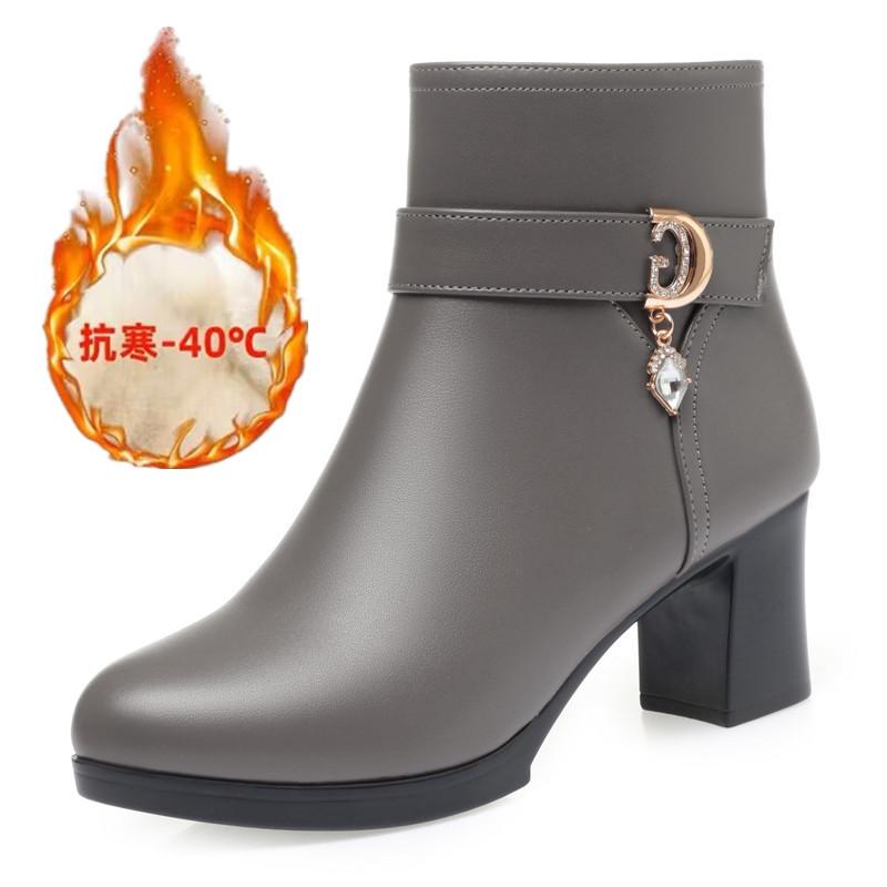 Mode Elegante Frau Block Hohe Absätze Schuhe Weiblicher Trend Winter Wolle Kurze Stiefel Weiches Leder Warme Fell Stiefeletten für Büro Mama
