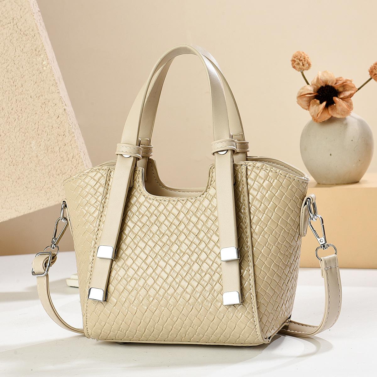 

Сумка 2025 новая трендовая сумка через плечо маленькая сумка летняя универсальная текстурная женская кроссбоди легкая сумка-корзина для овощей хаки