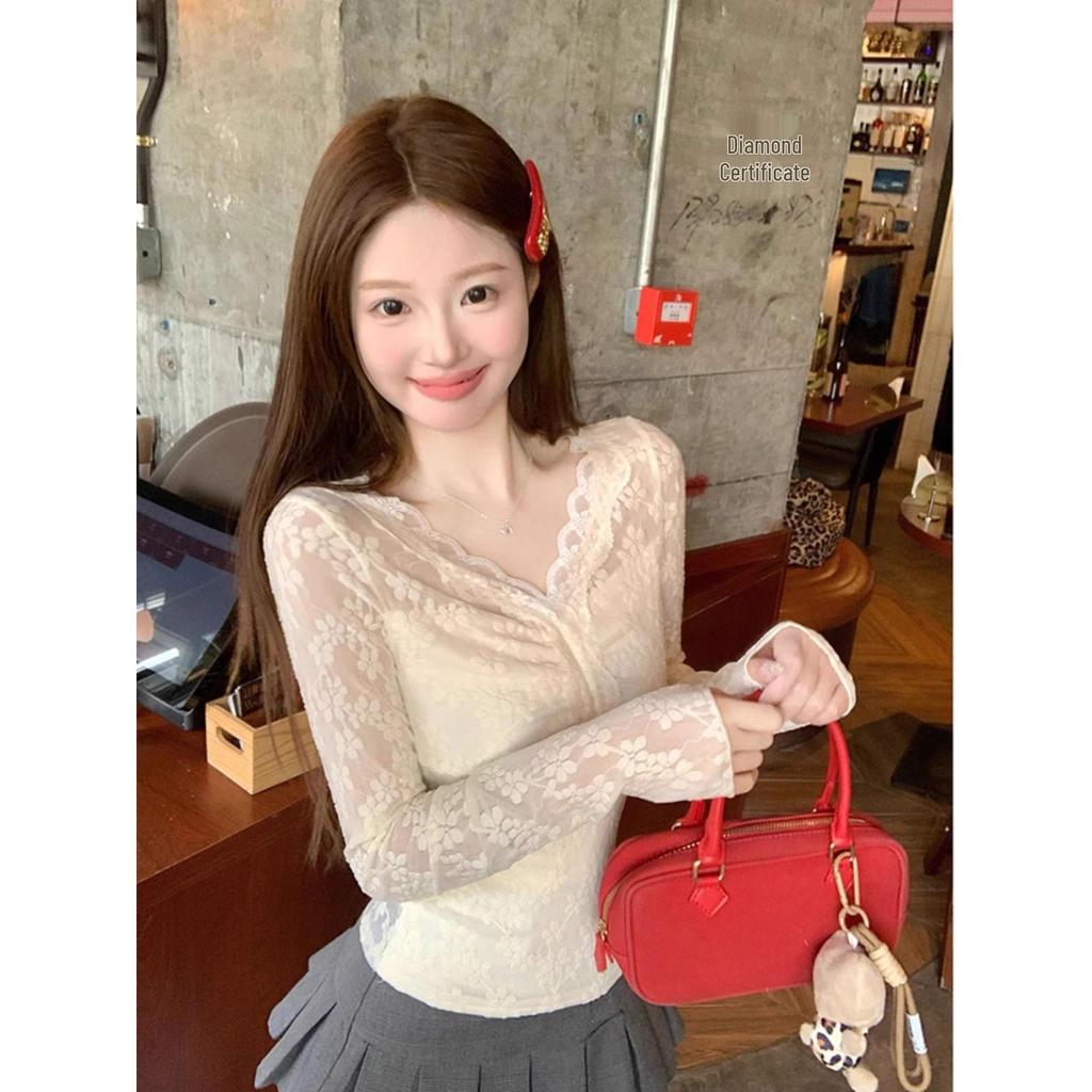 Available: Pure Desire V-Neck Long-Sleeve Lace Shirt for Women - Slimming, Fashionable, Versatile Short Inner Wear.