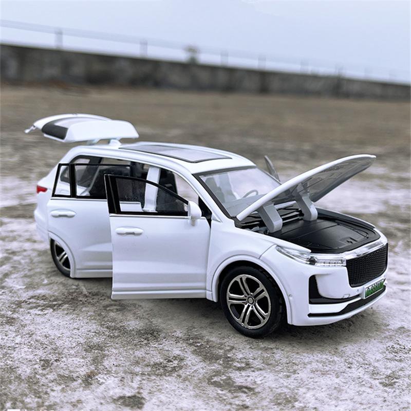 1/32 FÜHRENDES IDEAL EINS Legierung Elektrofahrzeuge Modell Diecast Metall Neue Energie Automodell Simulation Ton und Licht Kinderspielzeug Geschenk