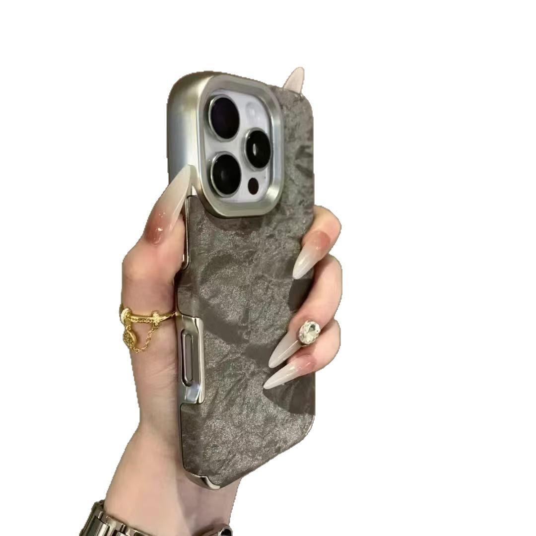 

Подходит для iPhone16promax Чехол для мобильного телефона из гальванизированной бархатной ткани с рисунком снежных гор Apple 15 Креативный высококачественный защитный чехол iPhone12ProMax