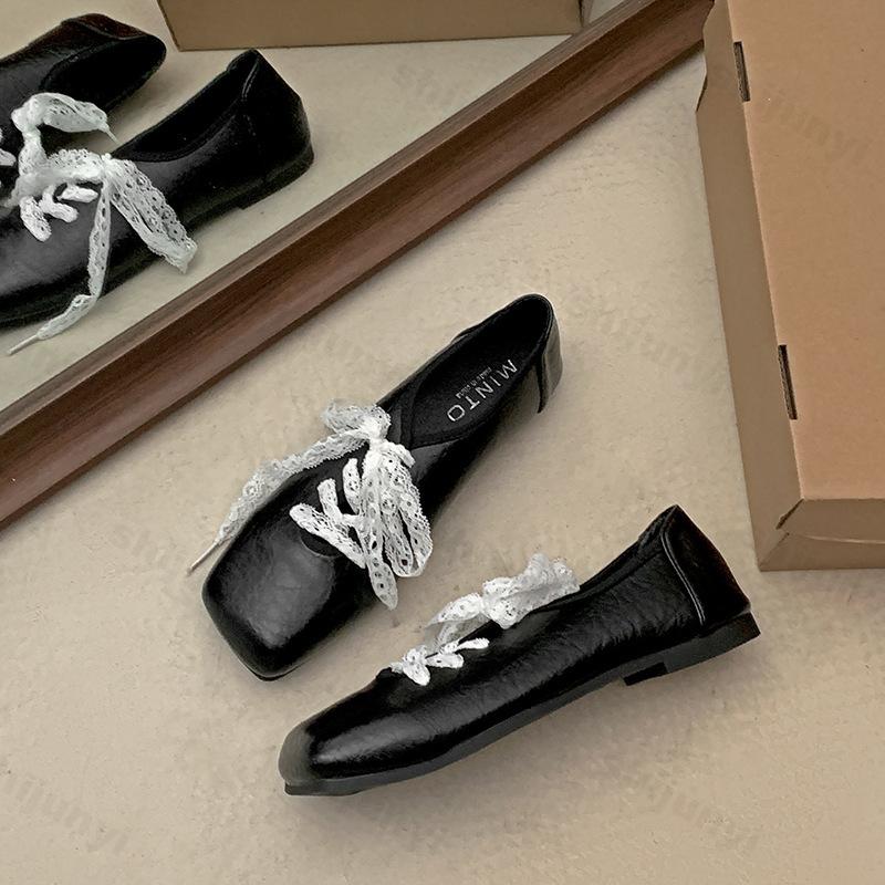 

Модные ретро кружевные балетки с квадратным носком, повседневные плоские туфли-одинарки, женские, 2025, новая весна, с мелким вырезом, удобные элегантные туфли Мэри Джейн 35 чёрный
