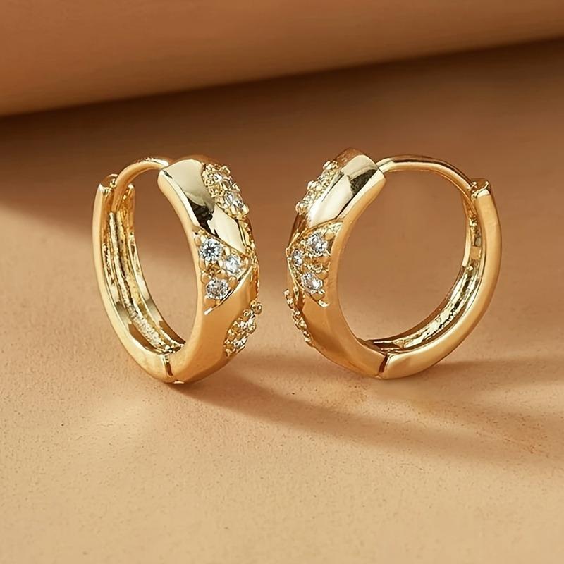 Chic Golden Color Hoop Earrings Female Exquisite Shiny Cubic Zirconia Ear Accessories Low-key Daily Wearable Party Jewelry