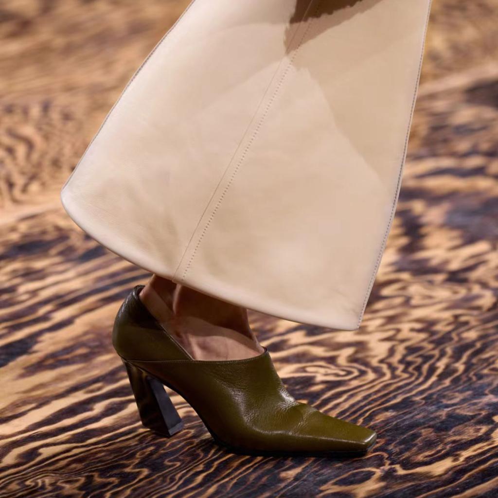 Fashion European American Stone Patterned Thick Heel Square Toe High-heeled Shoes Fashion Runway Commuting Casual Women Single Shoes 42