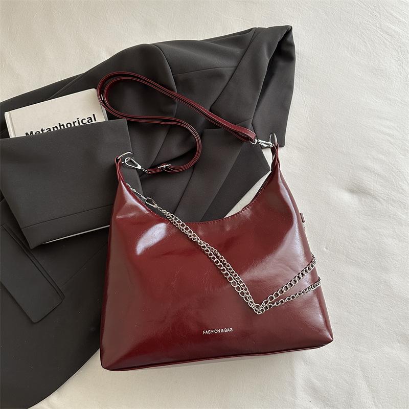Chain Fashion High-end Underarm Bag with Zipper, Single Shoulder, Pleated Side Crossbody Bag