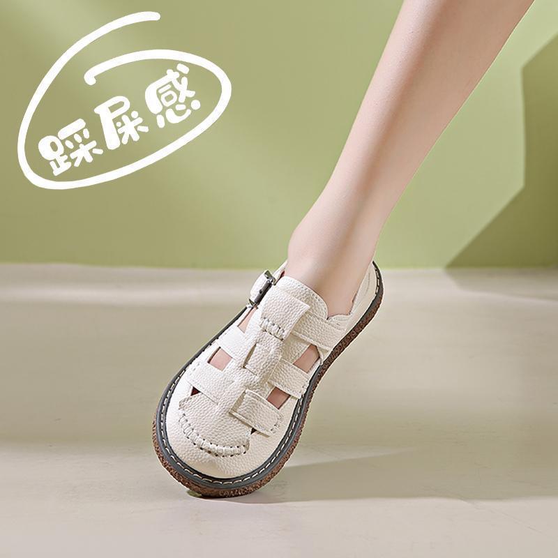 

Модные шлепанцы для женщин на лето 2025 года, ретро, перфорированные, дышащие, простые и на мягкой подошве римские сандалии 35