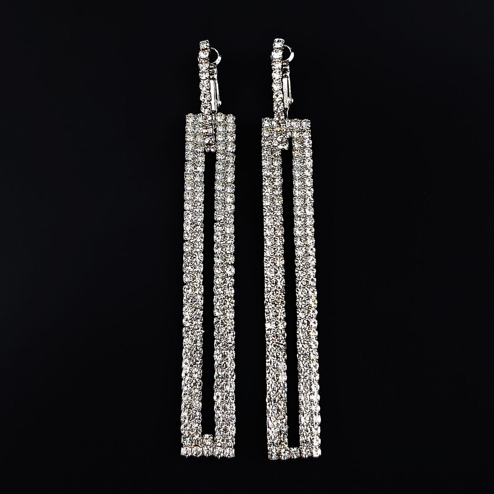 

Серьги-подвески прямоугольной формы со стразами для женщин - Модные длинные серьги-гвоздики с полным бриллиантовым дизайном, стиль e7415 белый
