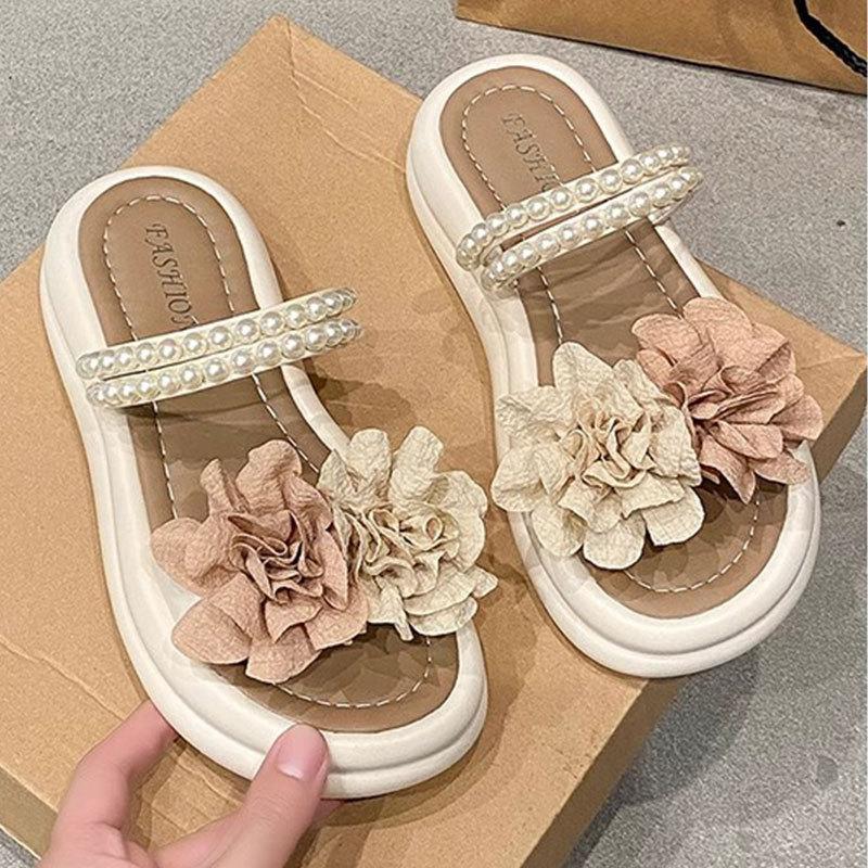 Two wear flower cool slippers, women's summer wear 2025 new models with skirts, thick-bottomed seaside vacation beach slippers