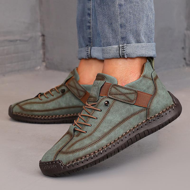 Fashion Women's Handmade Leather Casual Shoes Red Sneakers for Men Shoes Mid Top Women's Boots Anti Slip Spring Autumn Brown Men Loafers