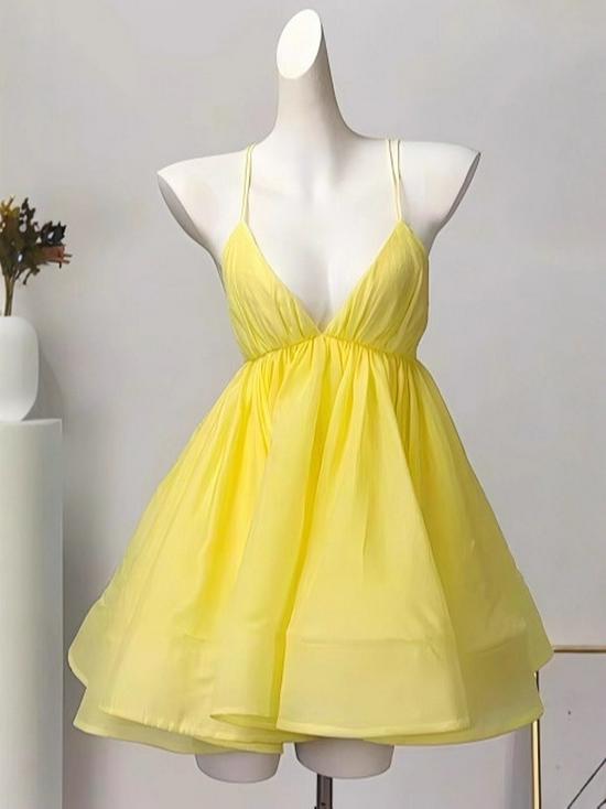 

European American Style 2025 Fashionable Flowing Ruffle Dress - Sexy Backless Lace-up Loose Fit Holiday Women s Clothing Large жовтий