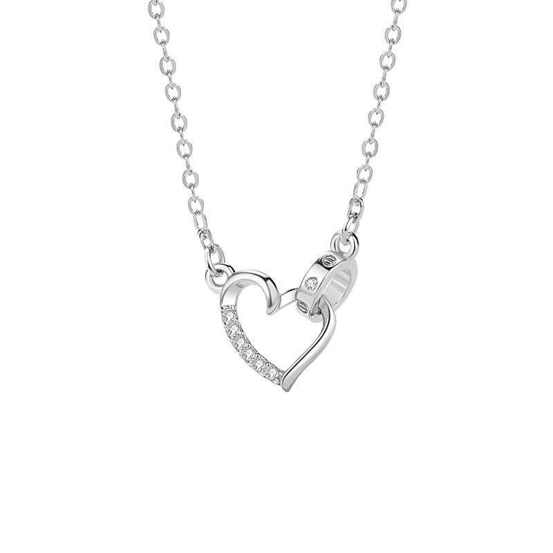 Japan and Korea fashion double heart necklace female ins niche design high-end light luxury collarbone chain for girlfriends