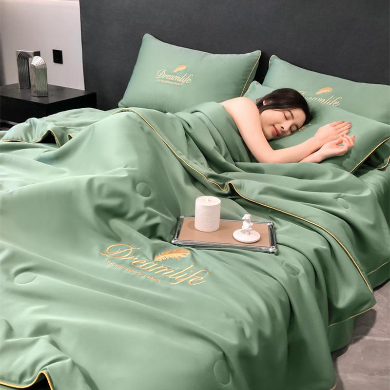 High-End Embroidery Cooling Quilt Set Summer Skin-Friendly Comforter Bedsheet Pillowcase Ice Silky Air Conditioning Blanket Kit