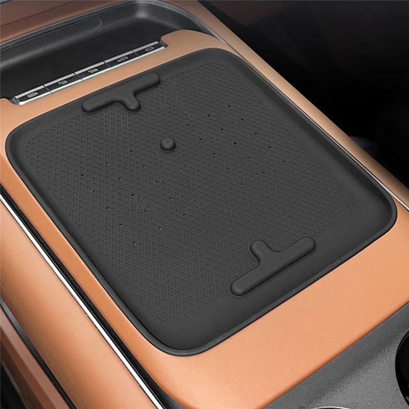 Precise Wireless Charging Pad Protective Gasket For DONGFENG Voyah Free 2024 Car Interior Accessories