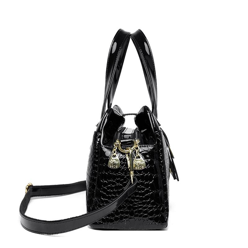 Women’s Crocodile Texture Top Handle Bag with Gold Buckle Casual Chic Shoulder Handbag for Daily Office Use