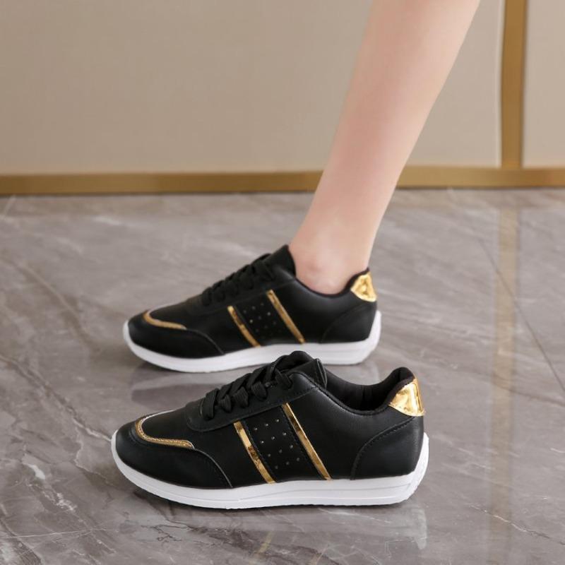 Large size casual breathable sports shoes, new lace-up student little white shoes in summer, color matching and lightweight running shoes