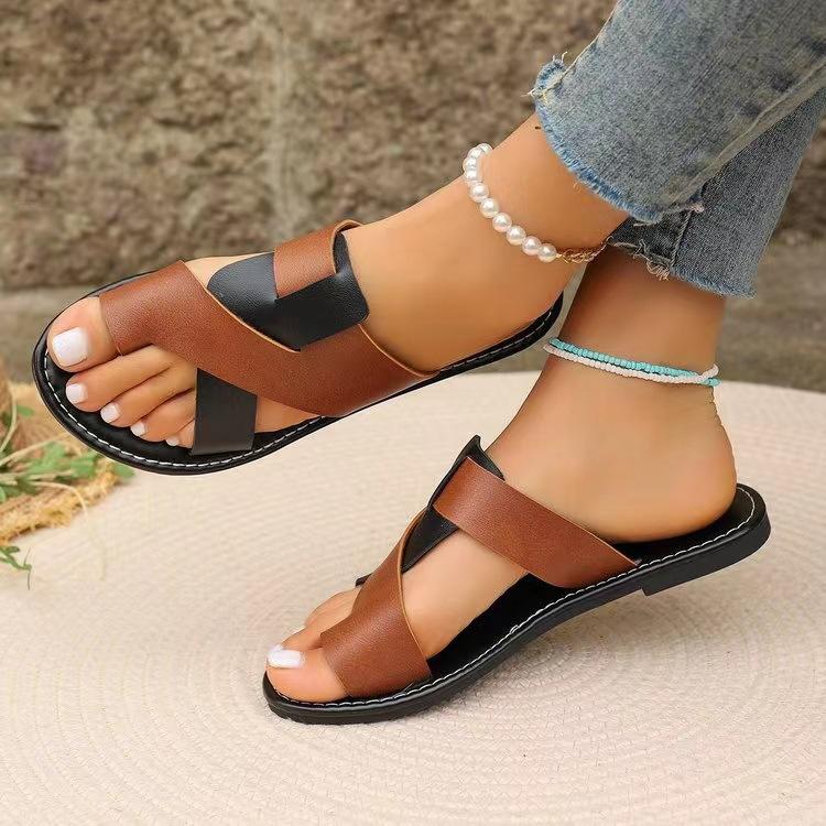 

Fashion Casual flat top plus size slippers for women 2025 new color blocked toe set black and white fish mouth shoes 43 темно-коричневого