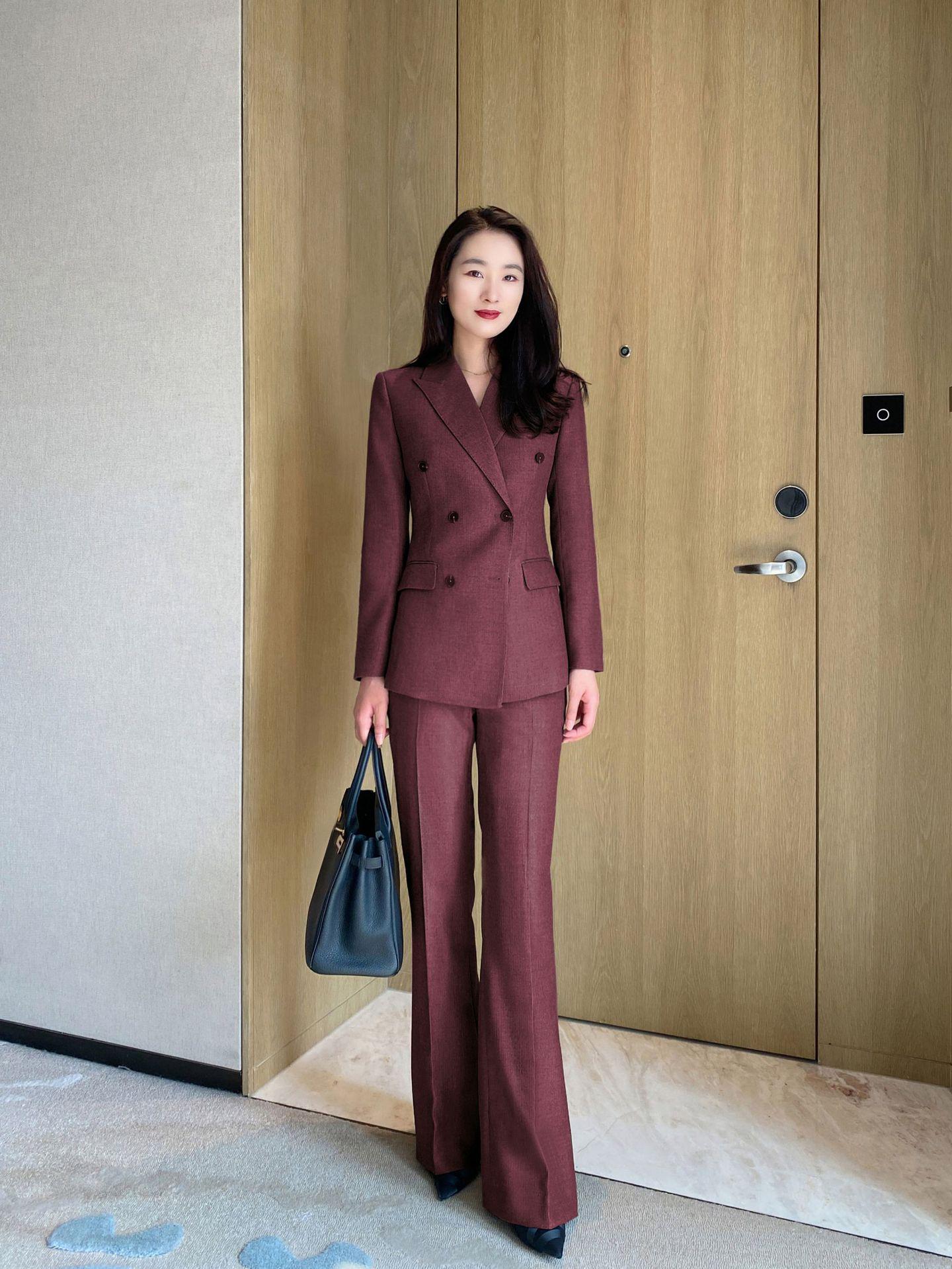 Bordeaux Red Slim-Fit Women s Suit: Fashionable Autumn/Winter Casual Business Wear S