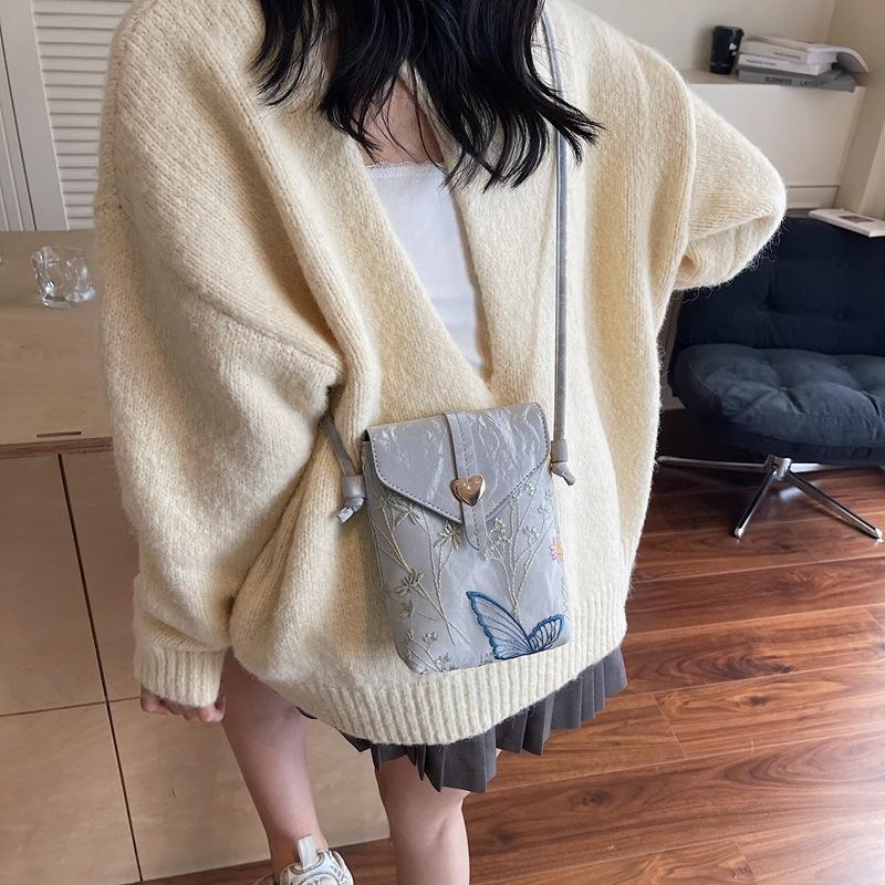 Women's Bag New Embroidered Shoulder Bag Messenger Bag