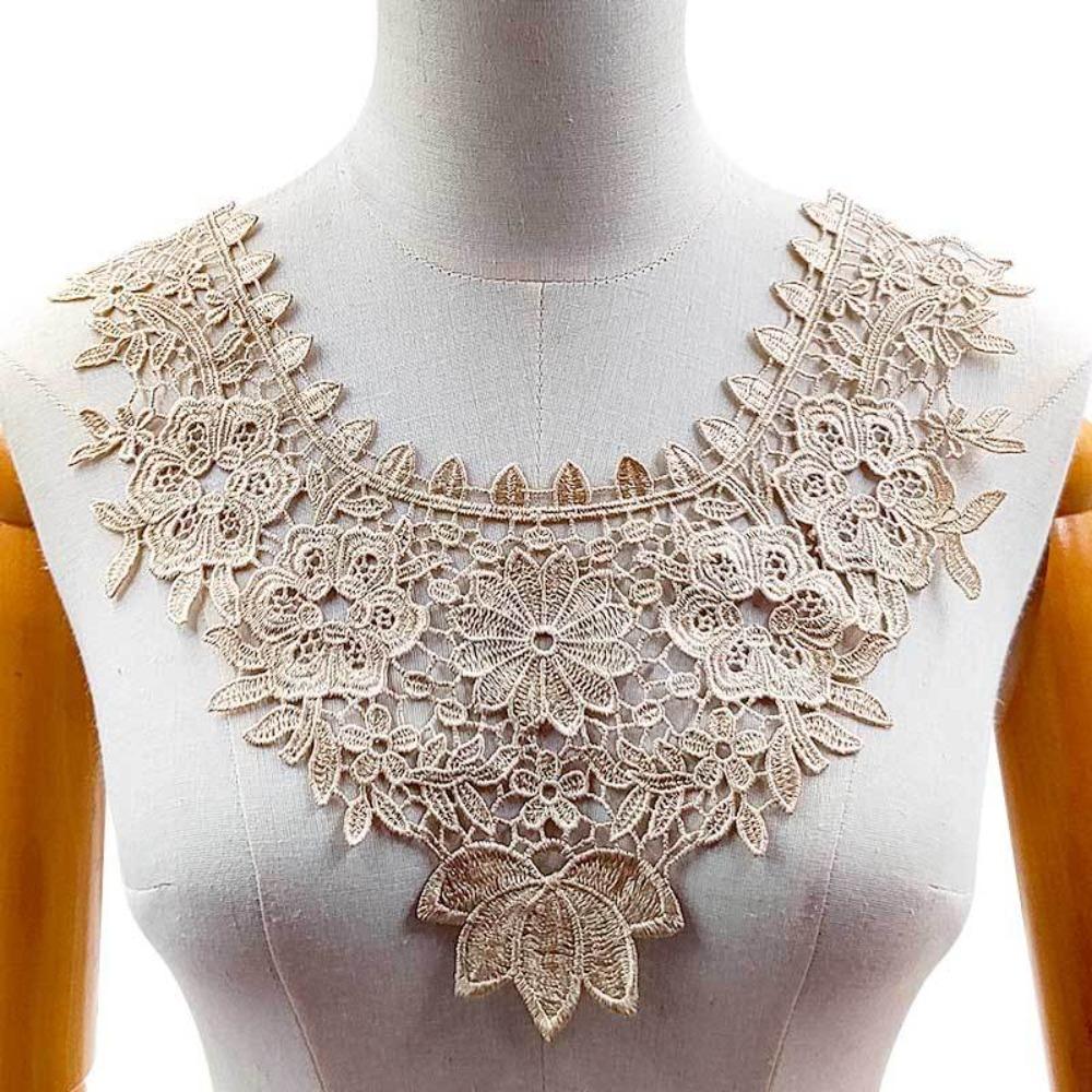 5PCS Hollow Out Pattern Fake Collar Fashion Flower Collar  Special Occasions
