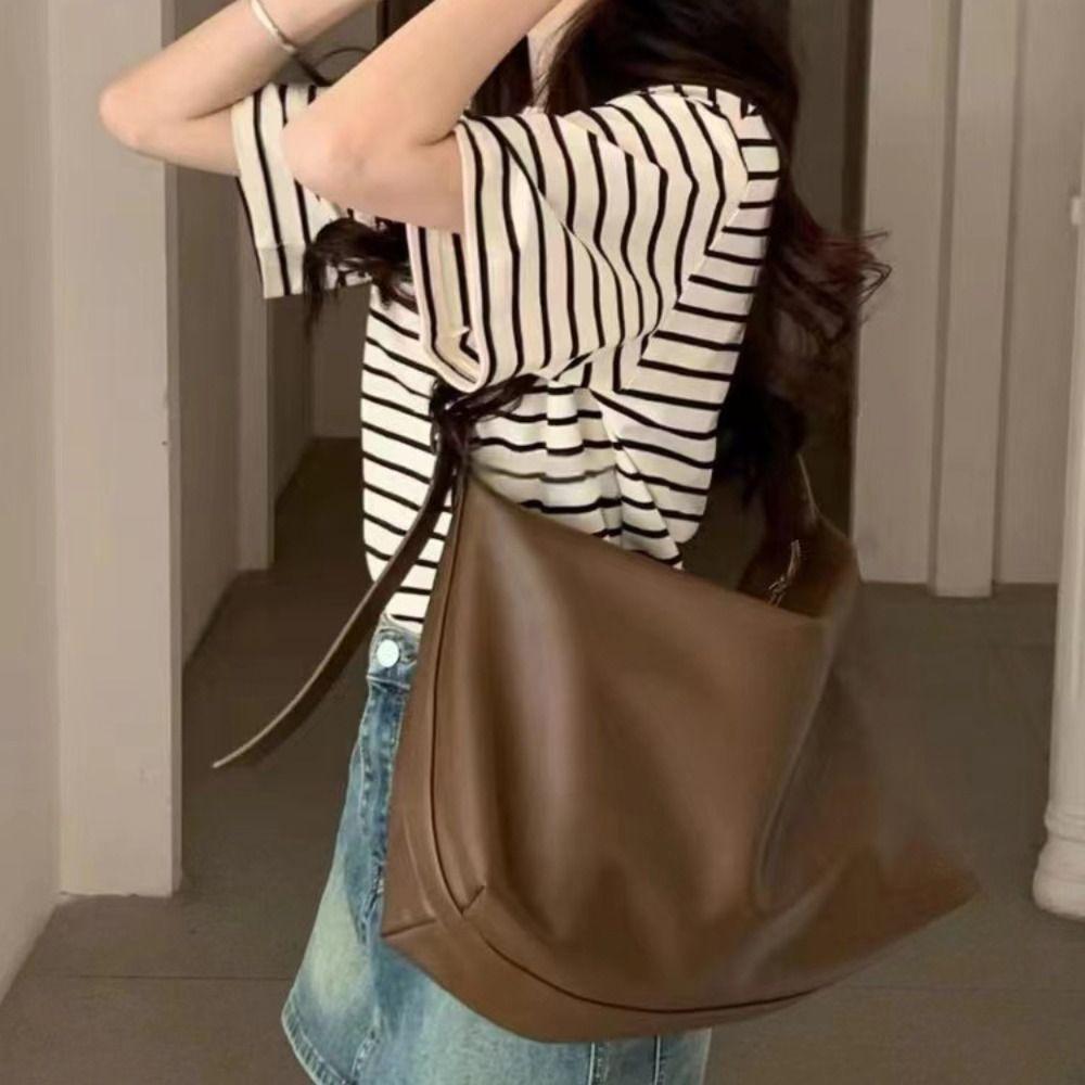 Solid Color PU Shoulder Bag Large Capacity Sports Crossbody Bag Fitness Training Bag Men