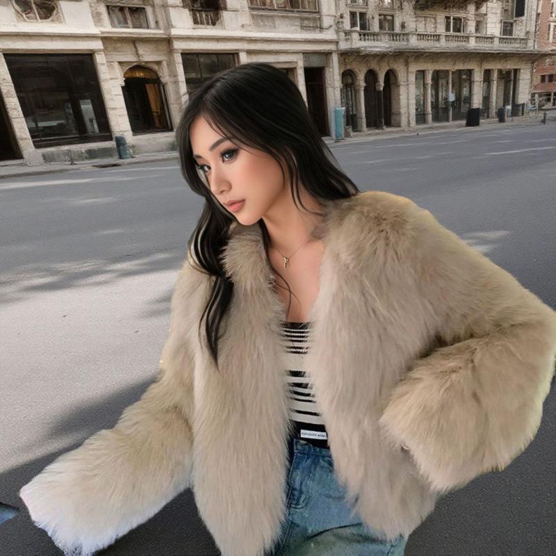 Winter new imitation fox fur toka leather coat thickened and beautiful fur coat