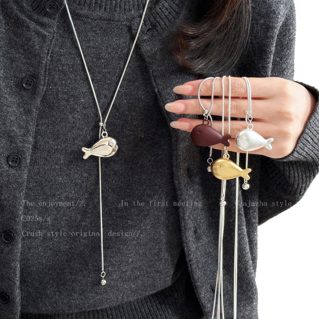 Pulling Necklace for Little Fish - Simple and Stylish, Unique Design, Cute Long Winter Decorative Sweater Chain