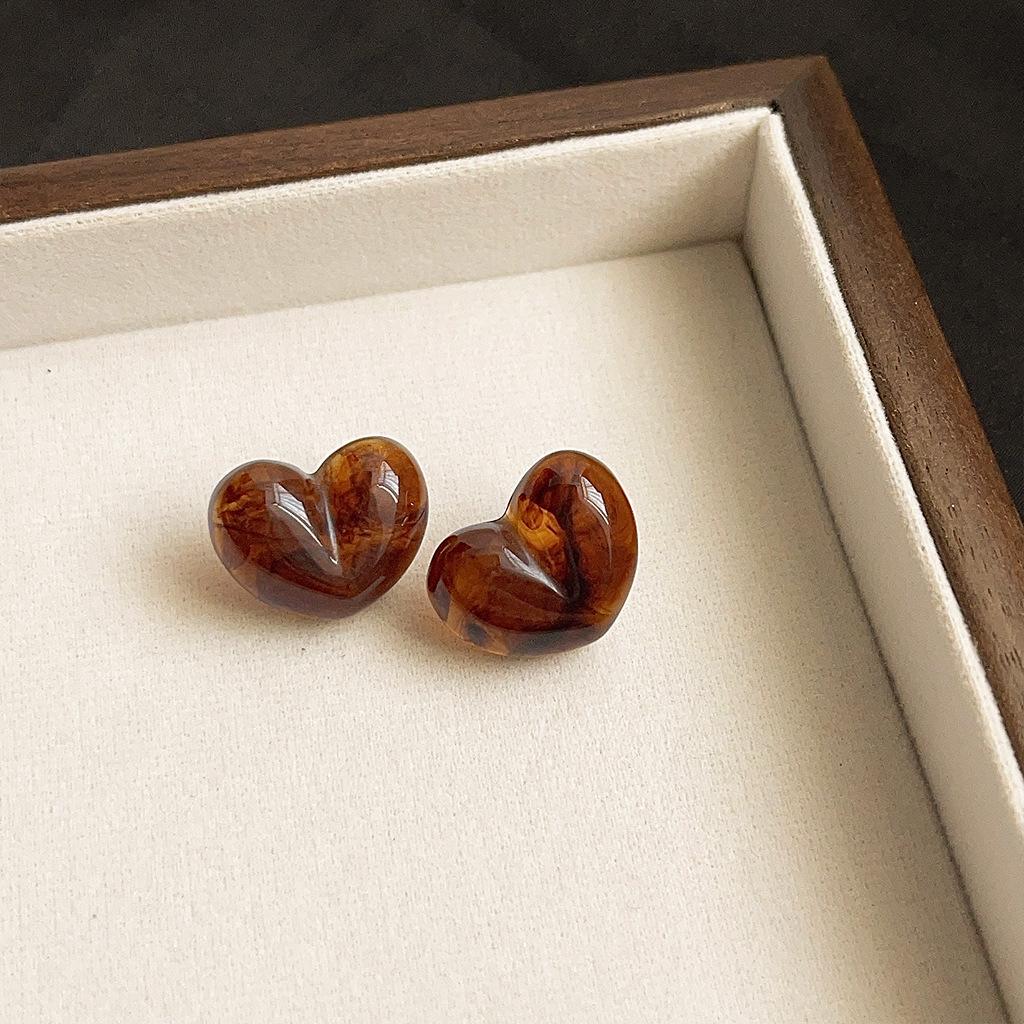 Vintage Maillard Coffee Earrings Women's Literary Temperament Acrylic Smudge Earrings Niche High-end Autumn and Winter Earrings