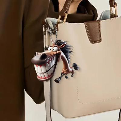 Divertido Colgante para Coche de Caballo 2D Dibujo Animado Broma Plano Decoración Acrílico Decoración Interior de Vehículo Adorno Accesorio para Auto
