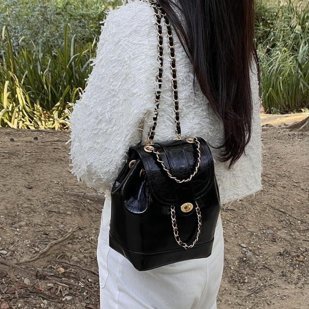 All Match Oil Wax Leather Schoolbags Ins PU Leather Backpacks Solid Color Chain Backpack  Winter